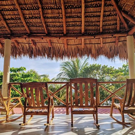 The Free Spirit Hostel Transito エクステリア 写真